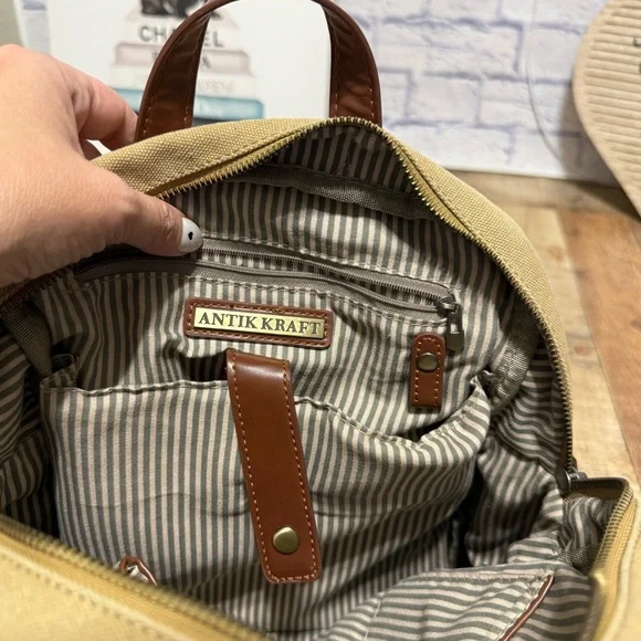 ANTIK KRAFT
Willa Canvas Backpack - Picture 11 of 13